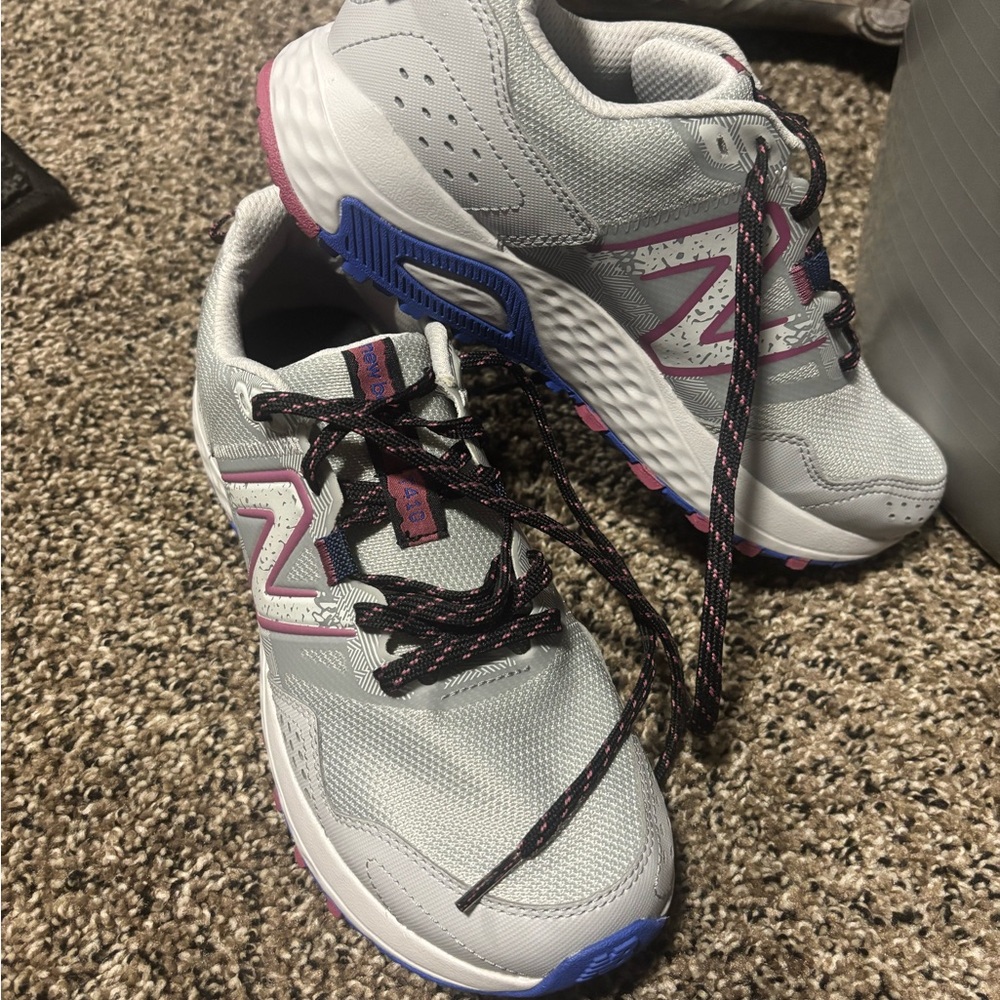 New Balance Gray and Purple Athletic Shoes with Supportive Cushioning 8.5